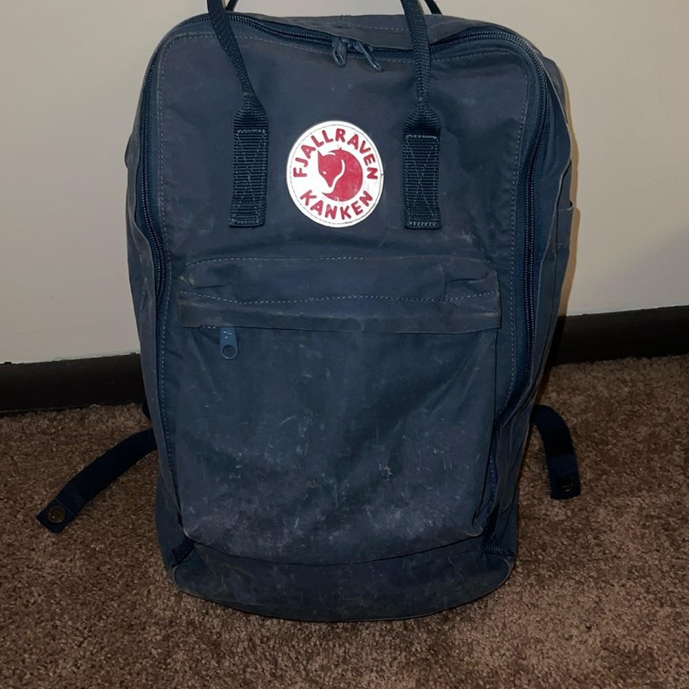 💙 Fjallraven Backpack 💙